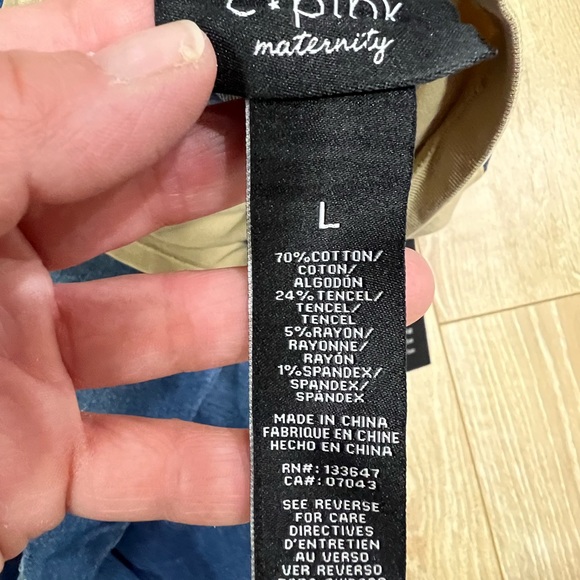 NWT - C pink Maternity jeans. Size L - Picture 7 of 7